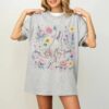 Custom Mom Shirt with Kids Names - Floral Mom Holding Hands Gift 1