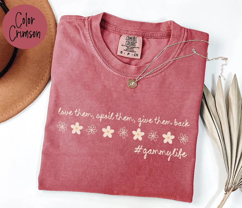 Gammy-Daisy-Flowers-Shirt-New-Grandparents-Gift-for-Women-Gammy-Daisy-Flowers-Shirt-New-Grandparents-Gift-for-Women-3 Gammy Daisy Flowers Shirt - New Grandparents Gift for Women 2
