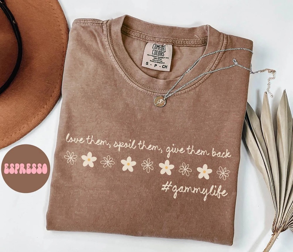 Gammy-Daisy-Flowers-Shirt-New-Grandparents-Gift-for-Women-Gammy-Daisy-Flowers-Shirt-New-Grandparents-Gift-for-Women-4 Gammy Daisy Flowers Shirt - New Grandparents Gift for Women 3