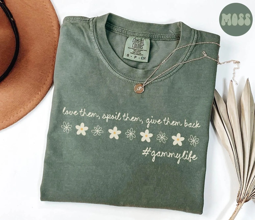 Gammy-Daisy-Flowers-Shirt-New-Grandparents-Gift-for-Women-Gammy-Daisy-Flowers-Shirt-New-Grandparents-Gift-for-Women-5 Gammy Daisy Flowers Shirt - New Grandparents Gift for Women 4