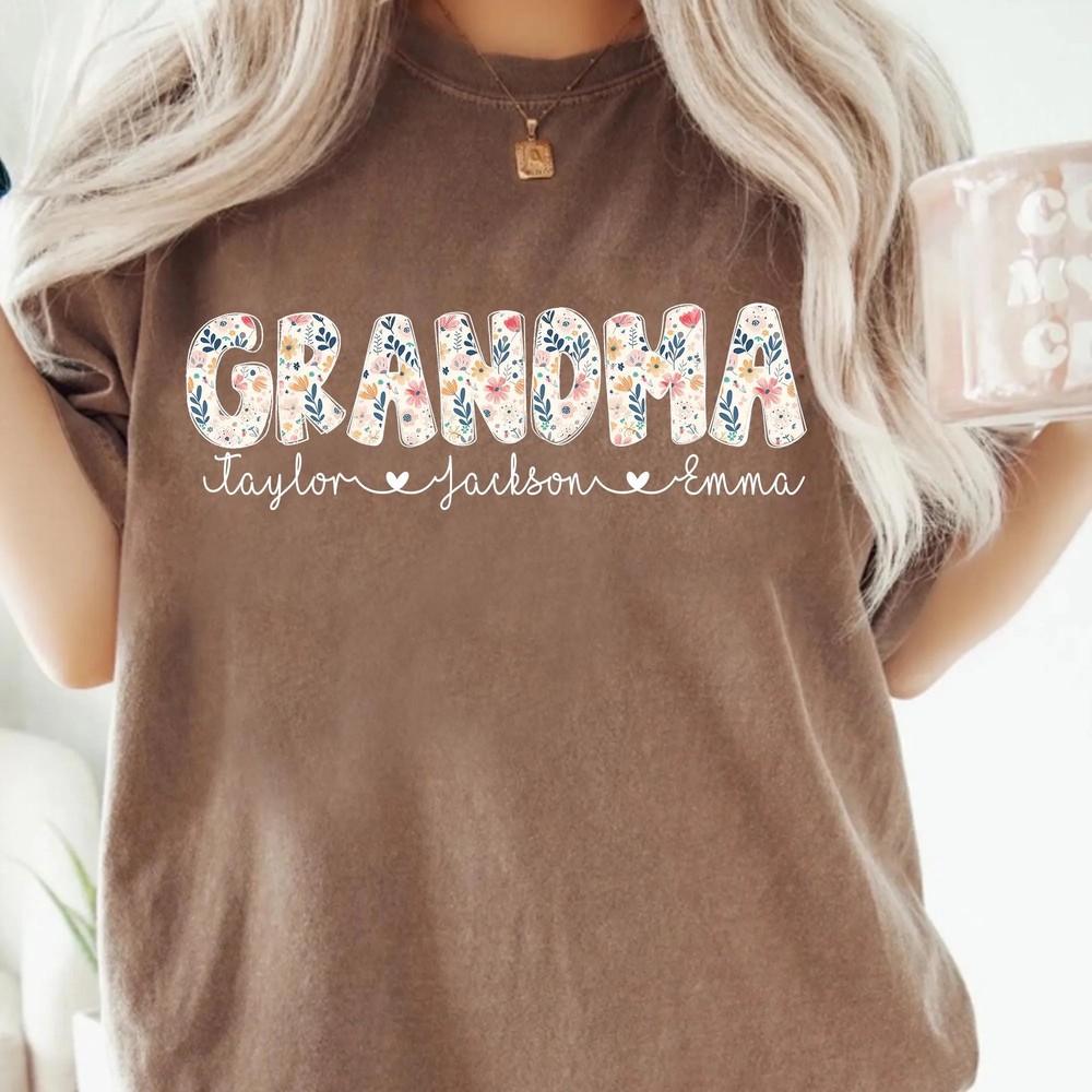 Personalized-Grandma-Shirt-with-Grandkids-Names-Floral-Mimi-Gigi-Personalized-Grandma-Shirt-with-Grandkids-Names-Floral-Mimi-Gigi-Tee-4 Personalized Grandma Shirt with Grandkids Names - Floral Mimi Gigi Tee 3